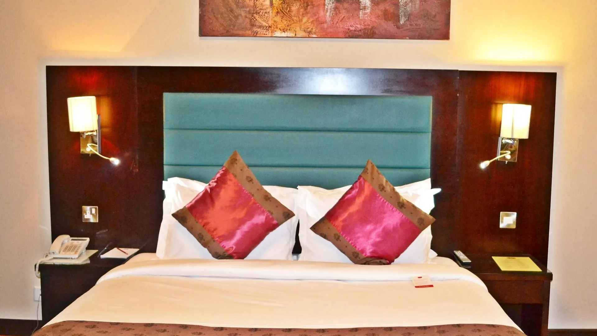 Strand Hotel Abu Dhabi