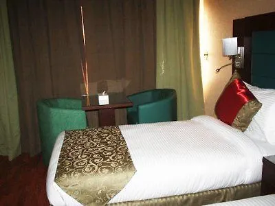 Strand Hotel Абу-Даби